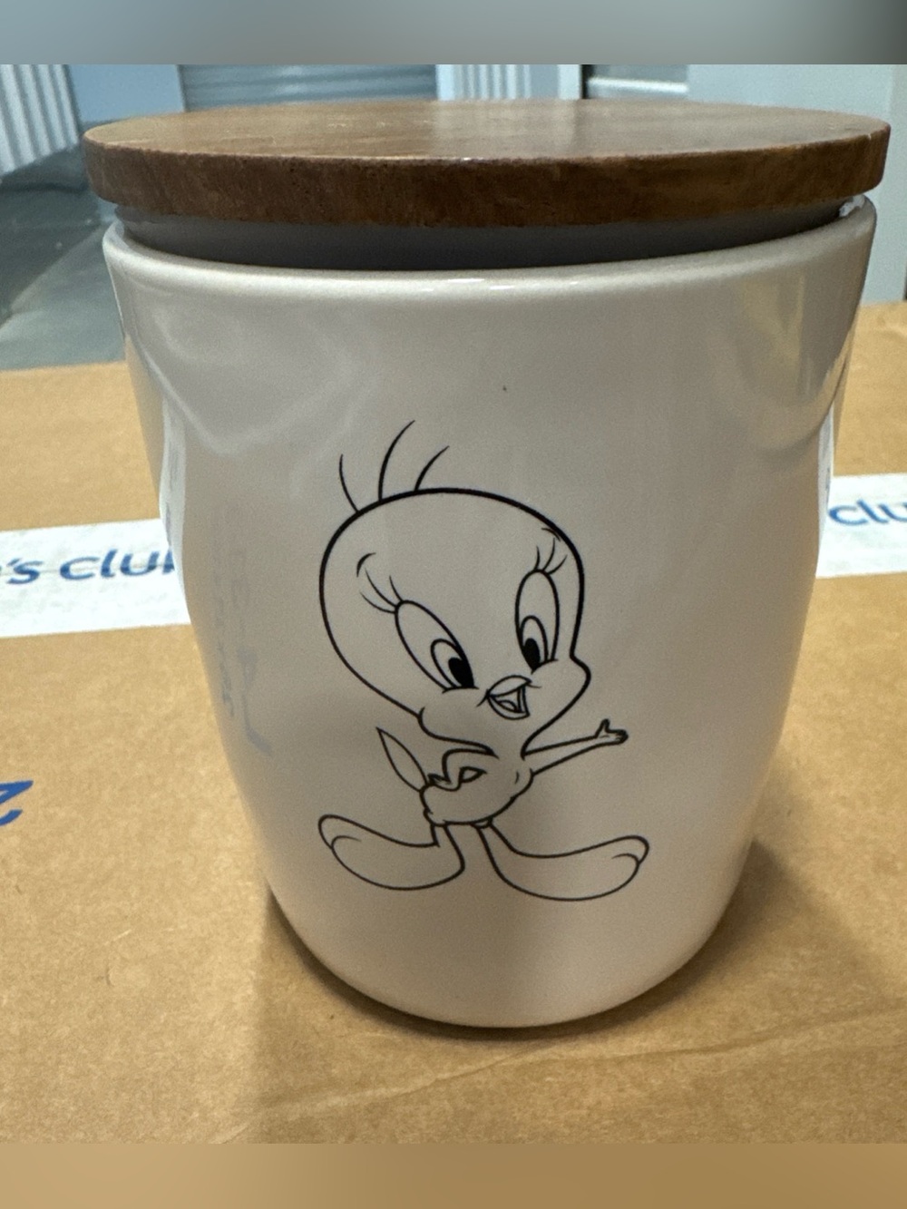 Rae Dunn White Ceramic Tweety Canister with Wooden Lid